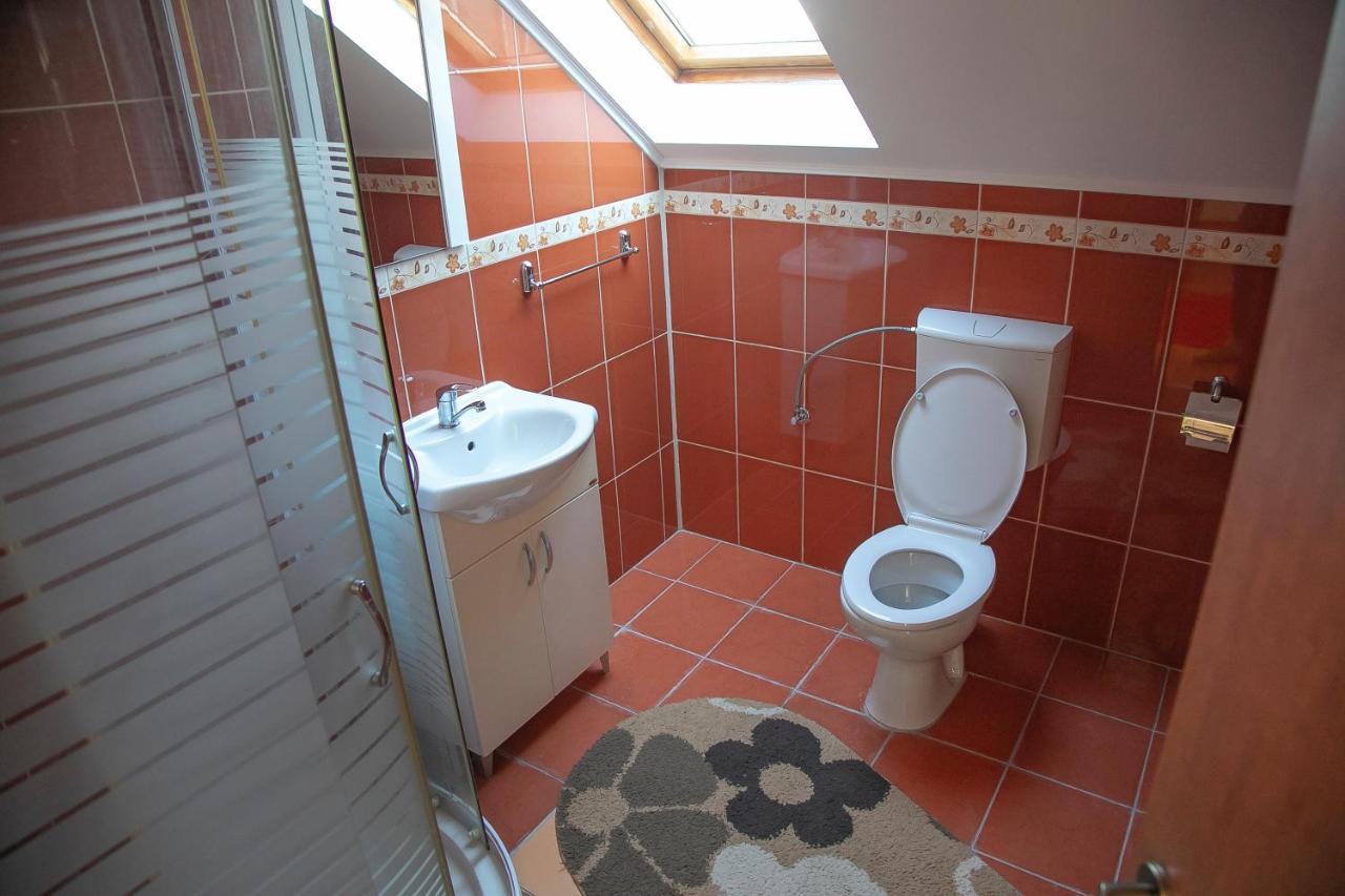 Xxl-House Apartment เตอร์กู-มูเรช ภายนอก รูปภาพ